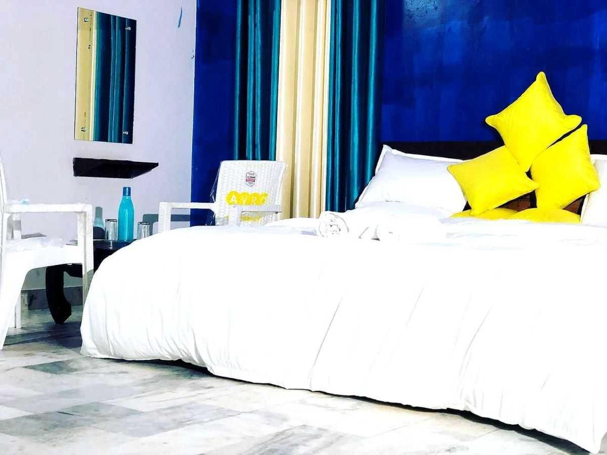 Hotel O Devmahal 3*